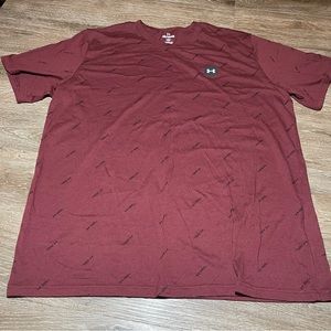 Men’s XXL Under Armour T-Shirt
